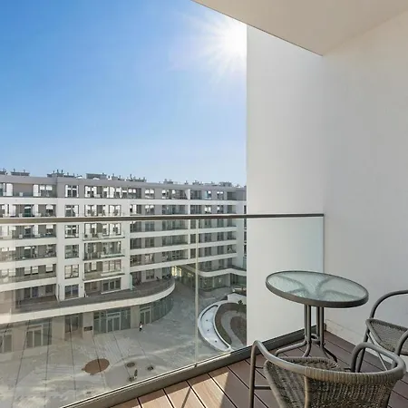 Ms Center Viii * Гдыня