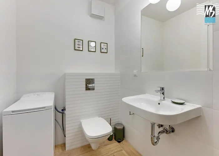 Ms Center Viii * Gdynia